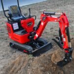 Mini Compact Excavator HONDA GX390 Engine, 65.7" Max. Digging Depth, 1Ton, 2280 LBS Operating Weight, MEC10 - Image 4